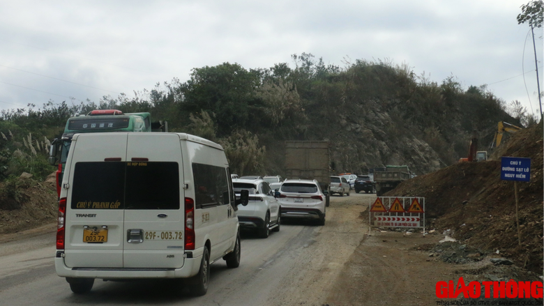 Đảm bảo ATGT tại dự &aacute;n xử l&yacute; 