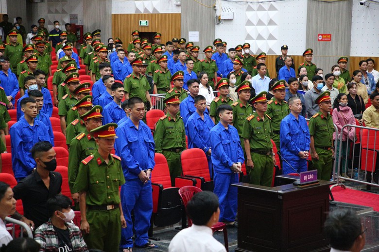 Tuy&ecirc;n &aacute;n vụ 70 giang hồ bắn nhau ở Ph&uacute; Quốc khiến 2 người tử vong- Ảnh 2.