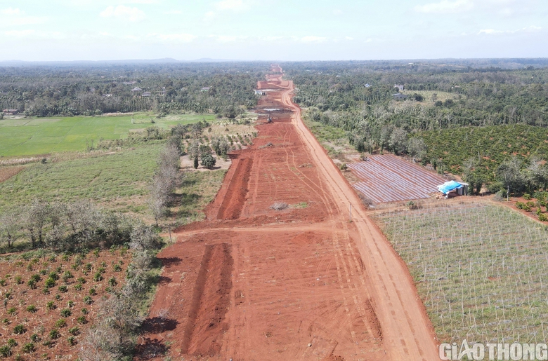 Lộ h&igrave;nh h&agrave;i cao tốc Bu&ocirc;n Ma Thuột - Kh&aacute;nh H&ograve;a qua Đắk Lắk- Ảnh 1.