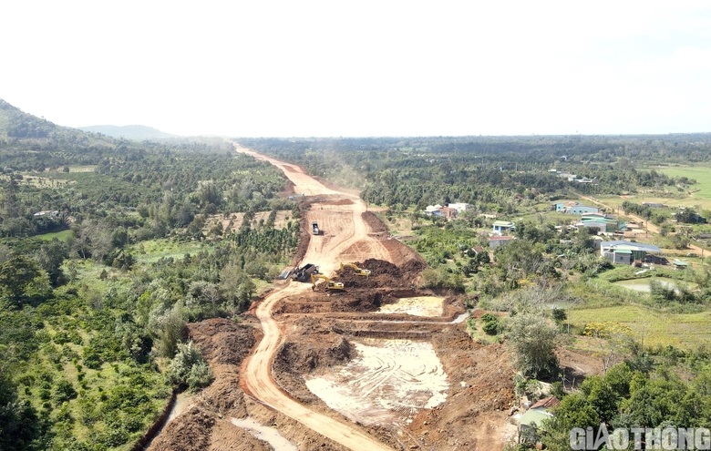 Lộ h&igrave;nh h&agrave;i cao tốc Bu&ocirc;n Ma Thuột - Kh&aacute;nh H&ograve;a qua Đắk Lắk- Ảnh 7.