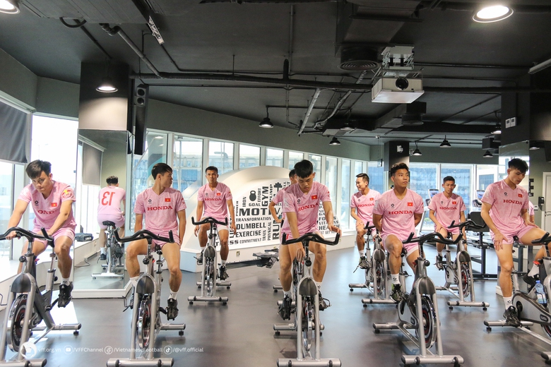Đột nhập ph&ograve;ng tập của tuyển Việt Nam tại Asian Cup 2023- Ảnh 1.