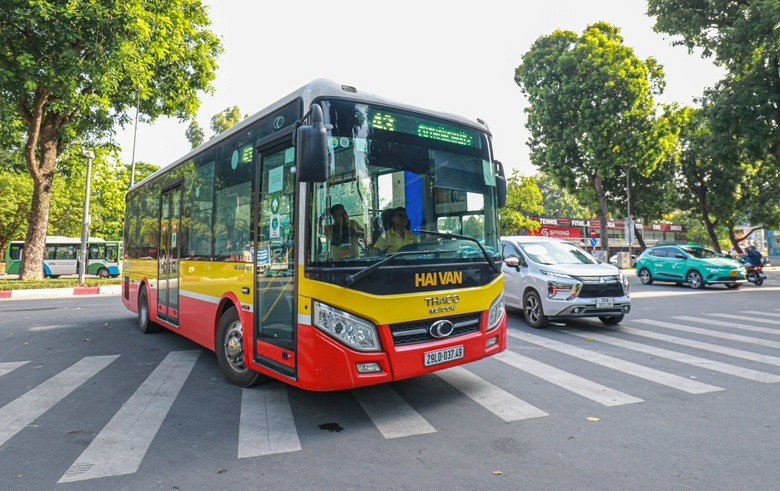 H&agrave; Nội sắp th&iacute; điểm th&ecirc;m 9 tuyến bu&yacute;t điện mới- Ảnh 1.
