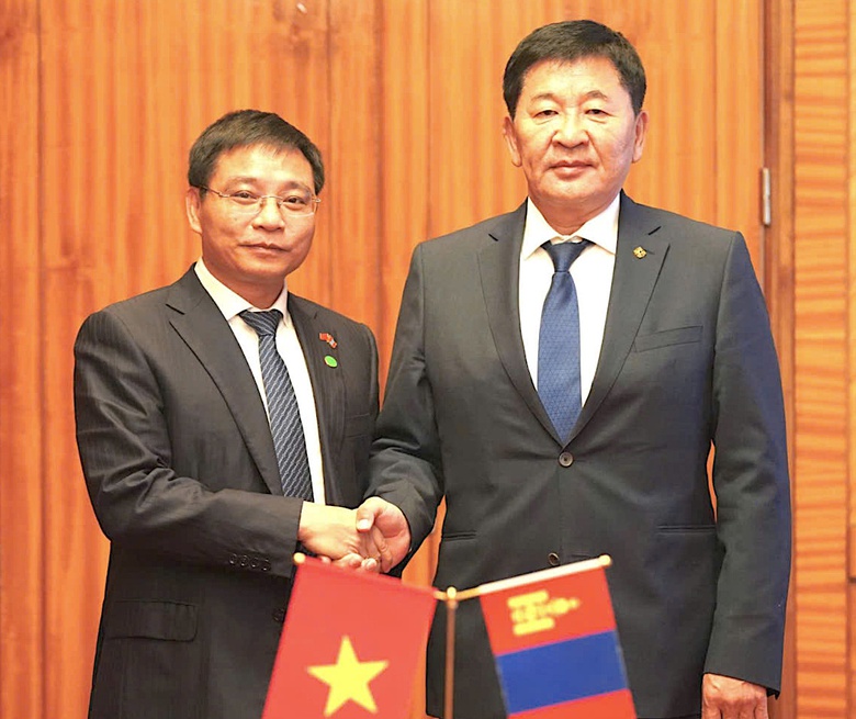 Thúc đẩy hợp tác GTVT Việt Nam - Mông Cổ- Ảnh 1. Thúc đẩy hợp tác GTVT Việt Nam - Mông Cổ- Ảnh 1.