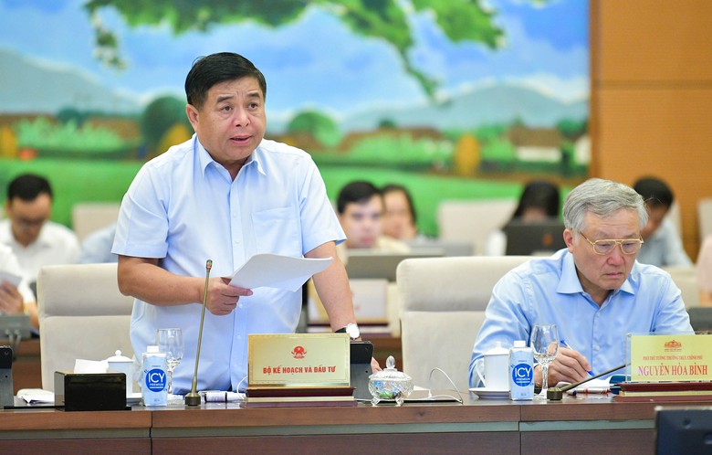 Có thể giảm gần 9 tháng thực hiện thủ tục hành chính nếu sửa Luật Đầu tư- Ảnh 1. Có thể giảm gần 9 tháng thực hiện thủ tục hành chính nếu sửa Luật Đầu tư- Ảnh 1.