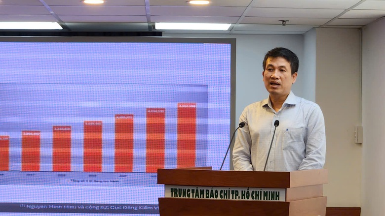 Ở Việt Nam, trẻ dưới 10 tuổi ngồi ghế trước ô tô rất ít được thắt dây an toàn- Ảnh 2. Ở Việt Nam, trẻ dưới 10 tuổi ngồi ghế trước ô tô rất ít được thắt dây an toàn- Ảnh 2.