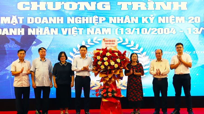 H&ograve;a B&igrave;nh đẩy nhanh thi c&ocirc;ng nhiều dự &aacute;n giao th&ocirc;ng lớn- Ảnh 4.