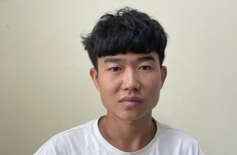 Khởi tố đối tượng lợi dụng xe kh&aacute;ch vận chuyển 6 b&aacute;nh heroin- Ảnh 1.