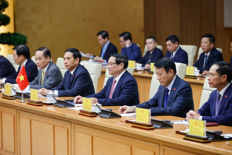 Thủ tướng đề nghị Trung Quốc ưu đ&atilde;i vốn vay, c&ocirc;ng nghệ, nh&acirc;n lực để l&agrave;m 3 tuyến đường sắt- Ảnh 2.