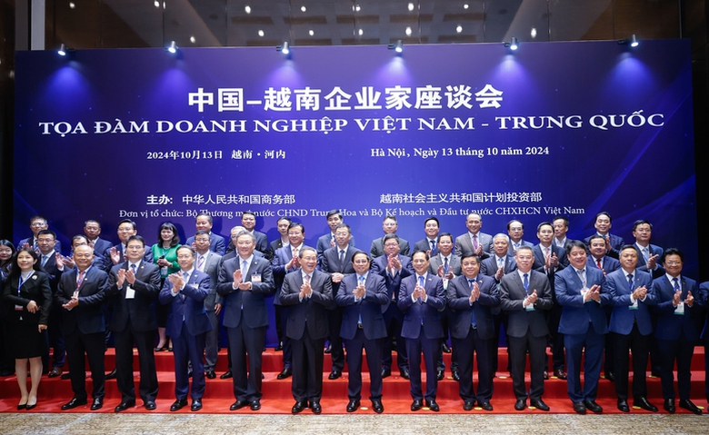 Kết nối giao th&ocirc;ng l&agrave; một nội dung ch&iacute;nh trong tọa đ&agrave;m doanh nghiệp Việt Nam - Trung Quốc- Ảnh 5.