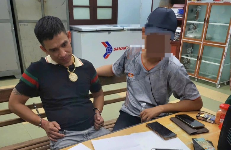 Bắt quả tang đối tượng c&oacute; tiền &aacute;n tiếp tục vận chuyển ma t&uacute;y về Đ&agrave; Nẵng- Ảnh 1.