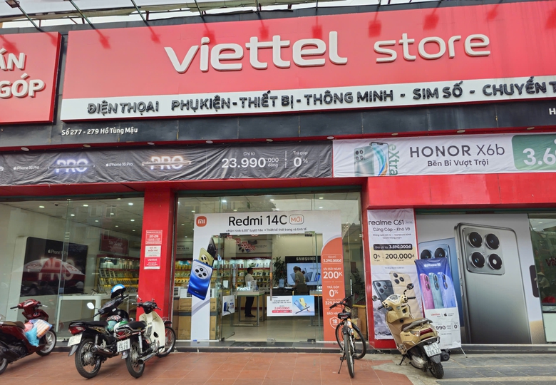 Các nhà mạng tại Hà Nội “ế" khách đổi công nghệ lên 4G trước "giờ G”- Ảnh 1. Các nhà mạng tại Hà Nội “ế" khách đổi công nghệ lên 4G trước "giờ G”- Ảnh 1.