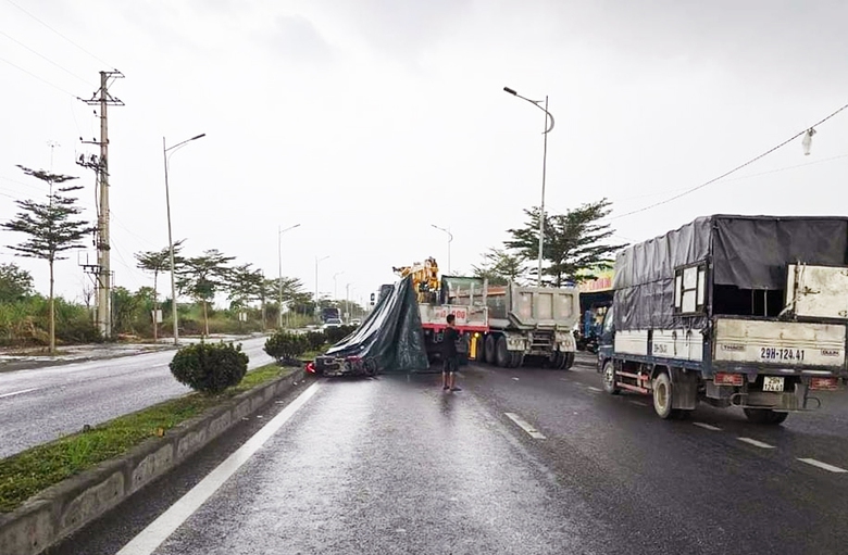 Hai vụ tai nạn khiến 3 người tử vong ở H&agrave; Nam- Ảnh 1.