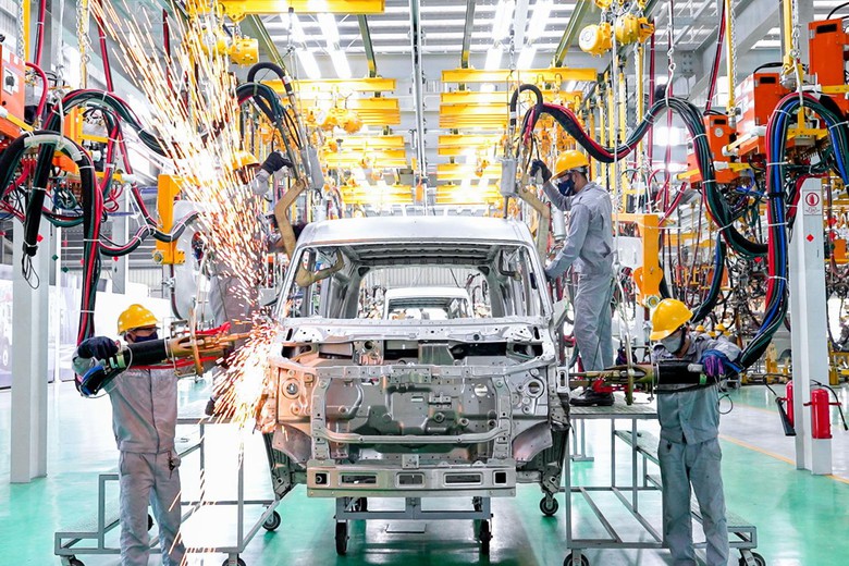 Những rủi ro n&agrave;o c&oacute; thể l&agrave;m chậm đ&agrave; tăng trưởng kinh tế của Việt Nam?- Ảnh 1.