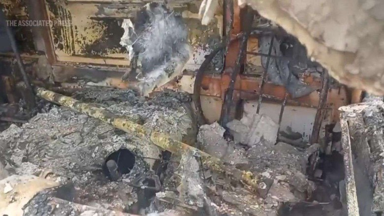 Nổ xe bồn tại Nigeria, 94 người thiệt mạng trong lúc "hôi" xăng- Ảnh 1. Nổ xe bồn tại Nigeria, 94 người thiệt mạng trong lúc "hôi" xăng- Ảnh 1.