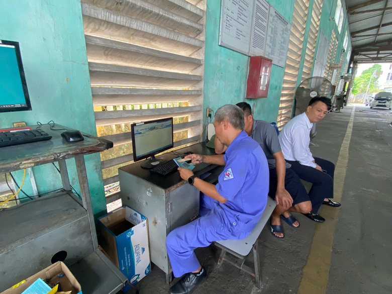 Quảng Ninh gi&aacute;m s&aacute;t chặt quy tr&igrave;nh đăng kiểm, ki&ecirc;n quyết từ chối xe c&ograve;n lỗi- Ảnh 3.