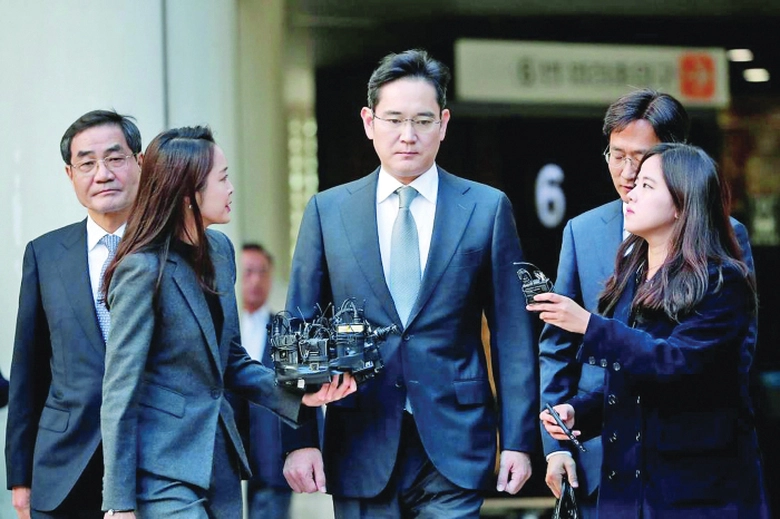 Samsung ho&atilde;n nhận thiết bị sản xuất chip v&igrave; nh&agrave; m&aacute;y ở Mỹ &ldquo;ế&rdquo; kh&aacute;ch- Ảnh 2.