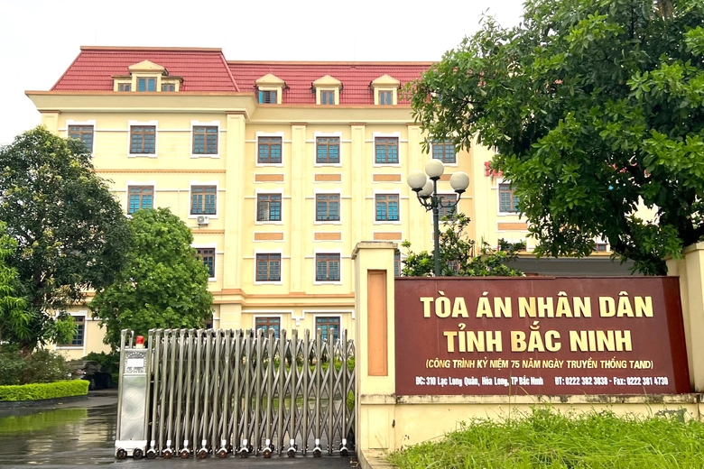 T&igrave;nh huống ph&aacute;p l&yacute; khi x&eacute;t xử vắng mặt cựu Chủ tịch AIC Nguyễn Thị Thanh Nh&agrave;n- Ảnh 2.