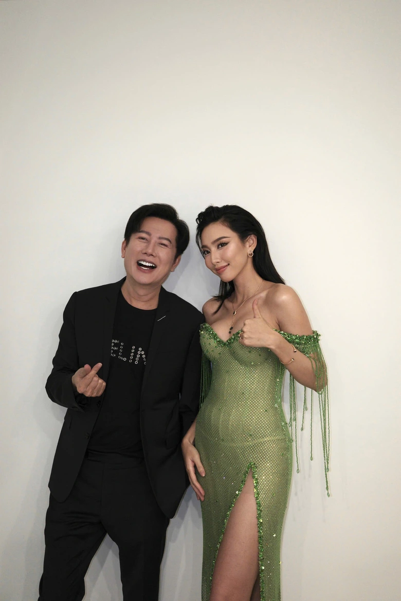 Cuộc gặp gỡ của nhan sắc: Th&ugrave;y Ti&ecirc;n, Luciana Fuster v&agrave; c&aacute;c n&agrave;ng hậu của Mr.Nawat- Ảnh 3.