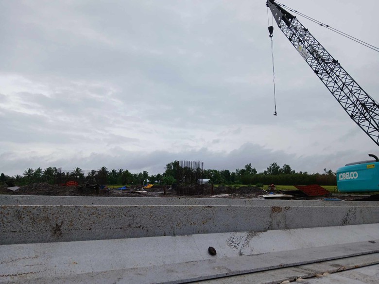 Xoay xở thế n&agrave;o để c&oacute; 1,8 triệu m3 c&aacute;t cho dự &aacute;n đường Hồ Ch&iacute; Minh?- Ảnh 1.