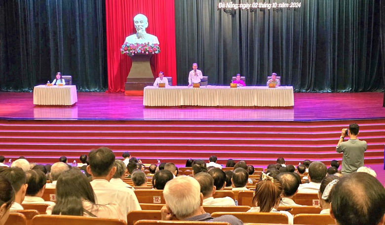 Gi&aacute; v&agrave;ng tăng ch&oacute;ng mặt, cử tri Đ&agrave; Nẵng kiến nghị xử l&yacute; việc thao t&uacute;ng thị trường- Ảnh 1.