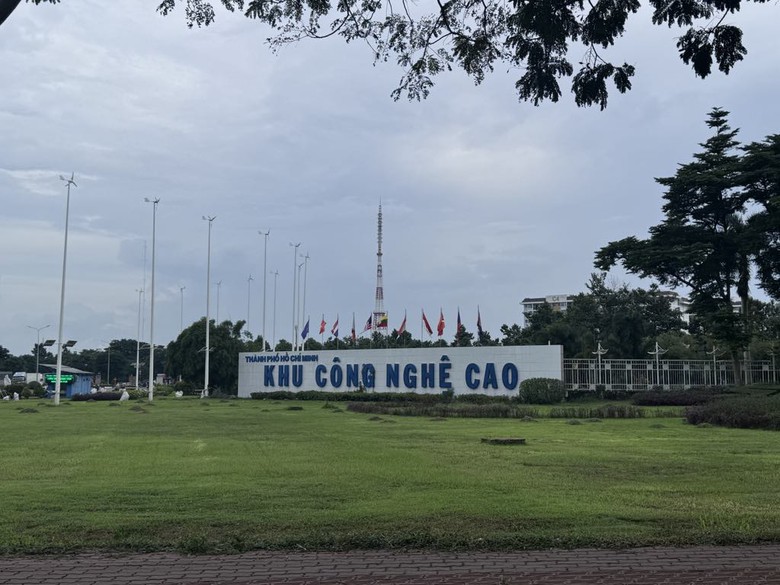 Nhiều c&aacute;n bộ ở TP.HCM bị kỷ luật- Ảnh 1.