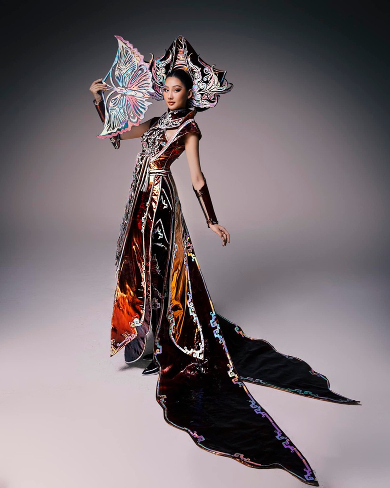 Hoa hậu Quế Anh tr&igrave;nh diễn trang phục d&acirc;n tộc tại Miss Grand International, v&agrave;o top 20- Ảnh 2.