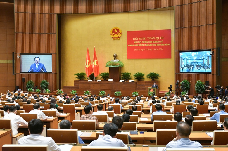 B&aacute;o c&aacute;o ch&iacute;nh trị tại Đại hội XIV c&oacute; nhiều điểm mới, th&ocirc;ng điệp chiến lược r&otilde;, ngắn gọn- Ảnh 1.