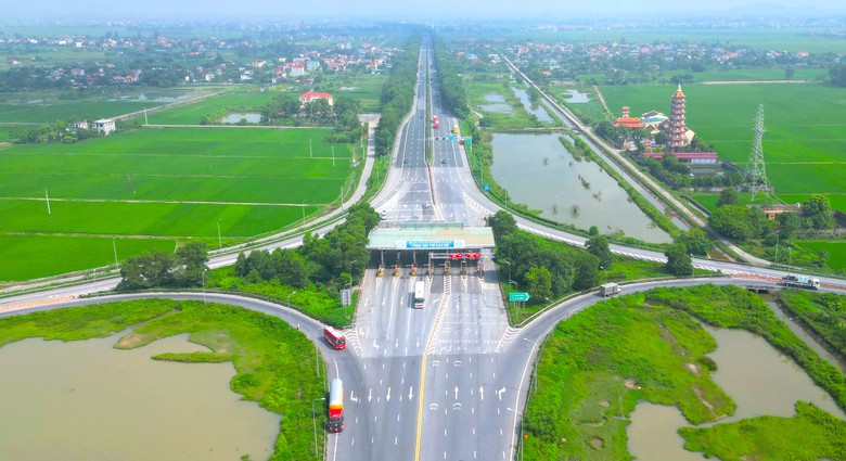 Tiến độ n&acirc;ng cấp 5 tuyến cao tốc ph&acirc;n kỳ đầu tư- Ảnh 1.