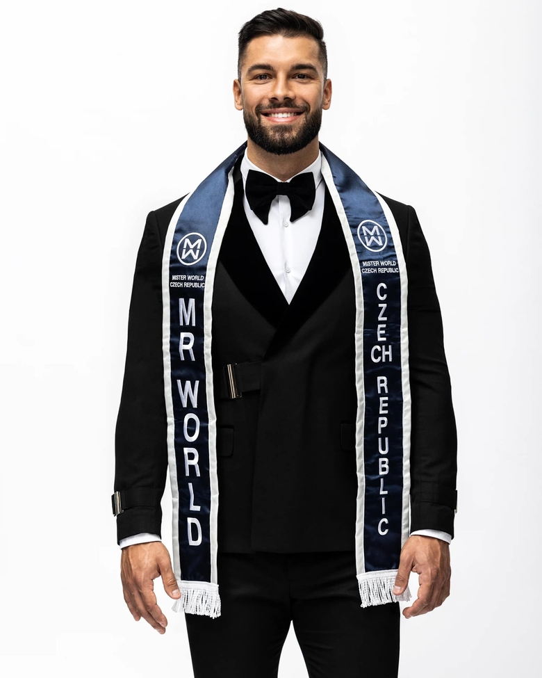 D&agrave;n Mr World 2024 sắp đổ bộ Việt Nam: Từ cận vệ vua, ca sĩ, nh&agrave; t&acirc;m l&yacute; đến t&agrave;i ch&iacute;nh- Ảnh 9.