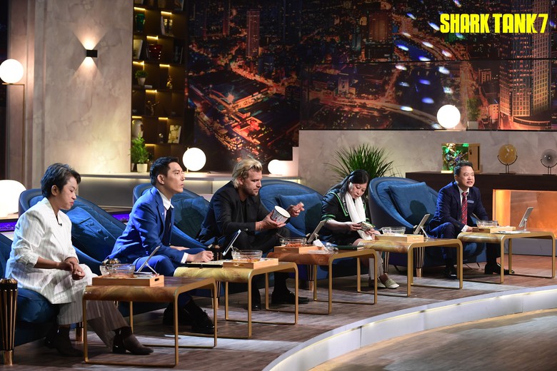 M&igrave; t&ocirc;m thanh long b&ugrave;ng nổ deal triệu đ&ocirc; tr&ecirc;n s&oacute;ng Shark Tank- Ảnh 3.