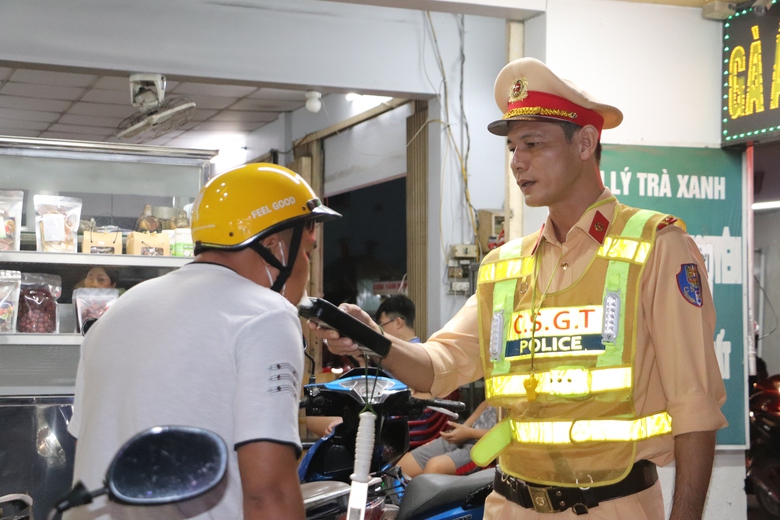 Cần Thơ: Nỗ lực kéo giảm tai nạn giao thông- Ảnh 4. Cần Thơ: Nỗ lực kéo giảm tai nạn giao thông- Ảnh 4.