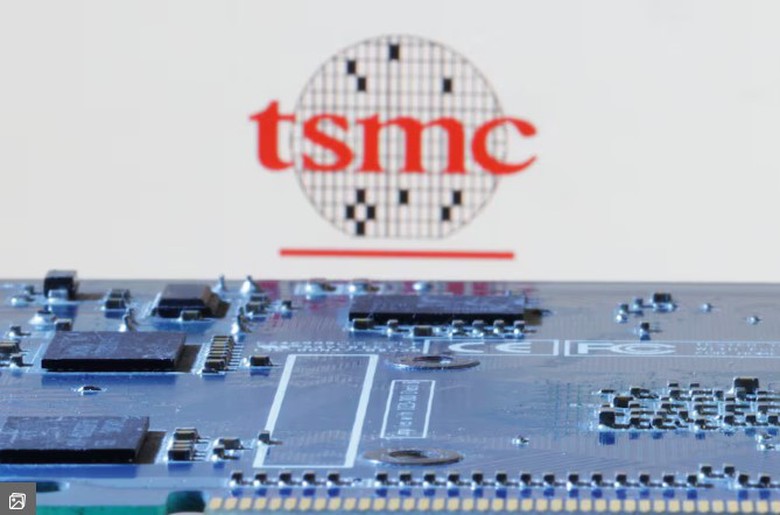 Cổ phiếu c&ocirc;ng ty b&aacute;n dẫn lớn nhất thế giới TSMC rớt gi&aacute; v&igrave; th&ocirc;ng tin bị Mỹ điều tra- Ảnh 1.