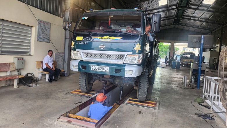 N&acirc;ng cao tr&aacute;ch nhiệm người đứng đầu "tr&ecirc;n l&agrave;m gương mẫu mực, dưới t&iacute;ch cực l&agrave;m theo"- Ảnh 3.