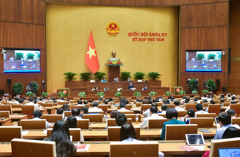 Đại biểu Quốc hội đề xuất doanh nghiệp tr&ecirc;n 3.000 lao động chỉ đ&oacute;ng ph&iacute; c&ocirc;ng đo&agrave;n 1%- Ảnh 3.