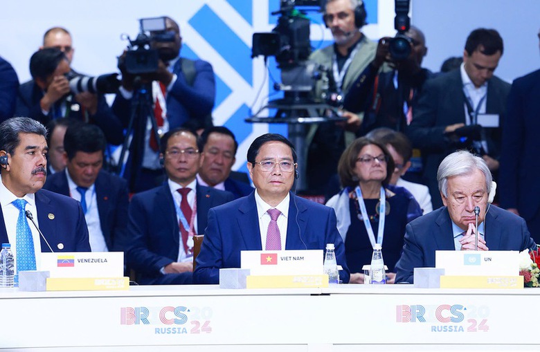 Thủ tướng Phạm Minh Ch&iacute;nh chia sẻ th&ocirc;ng điệp quan trọng tại Hội nghị BRICS mở rộng- Ảnh 2.
