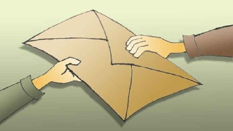 Hậu Giang: Th&ecirc;m 1 l&atilde;nh đạo trung t&acirc;m đăng kiểm bị khởi tố- Ảnh 1.