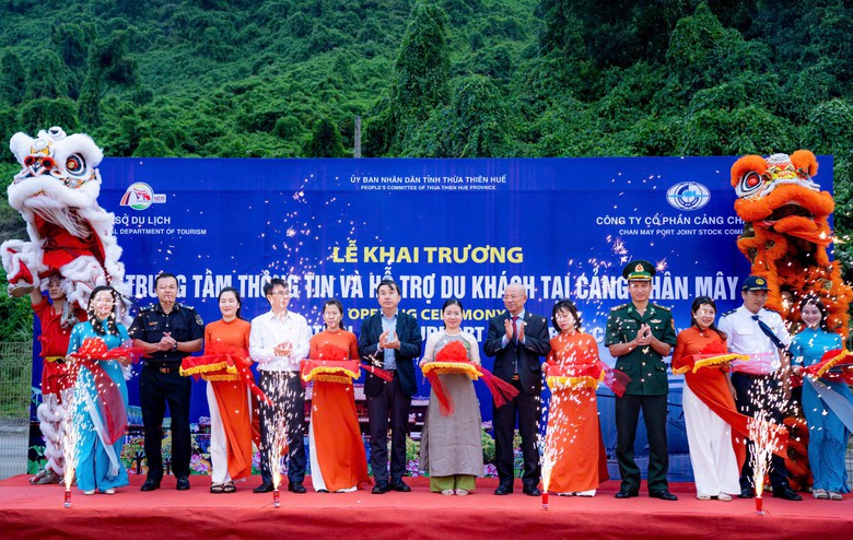 Huế mở trung tâm thông tin và hỗ trợ du khách tại cảng Chân Mây- Ảnh 2. Huế mở trung tâm thông tin và hỗ trợ du khách tại cảng Chân Mây- Ảnh 2.