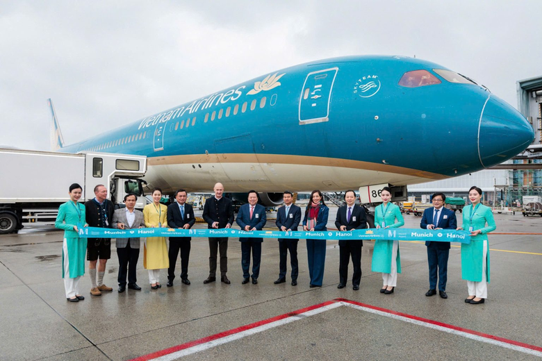 Vietnam Airlines tăng cường x&uacute;c tiến du lịch tới Munich- Ảnh 4.