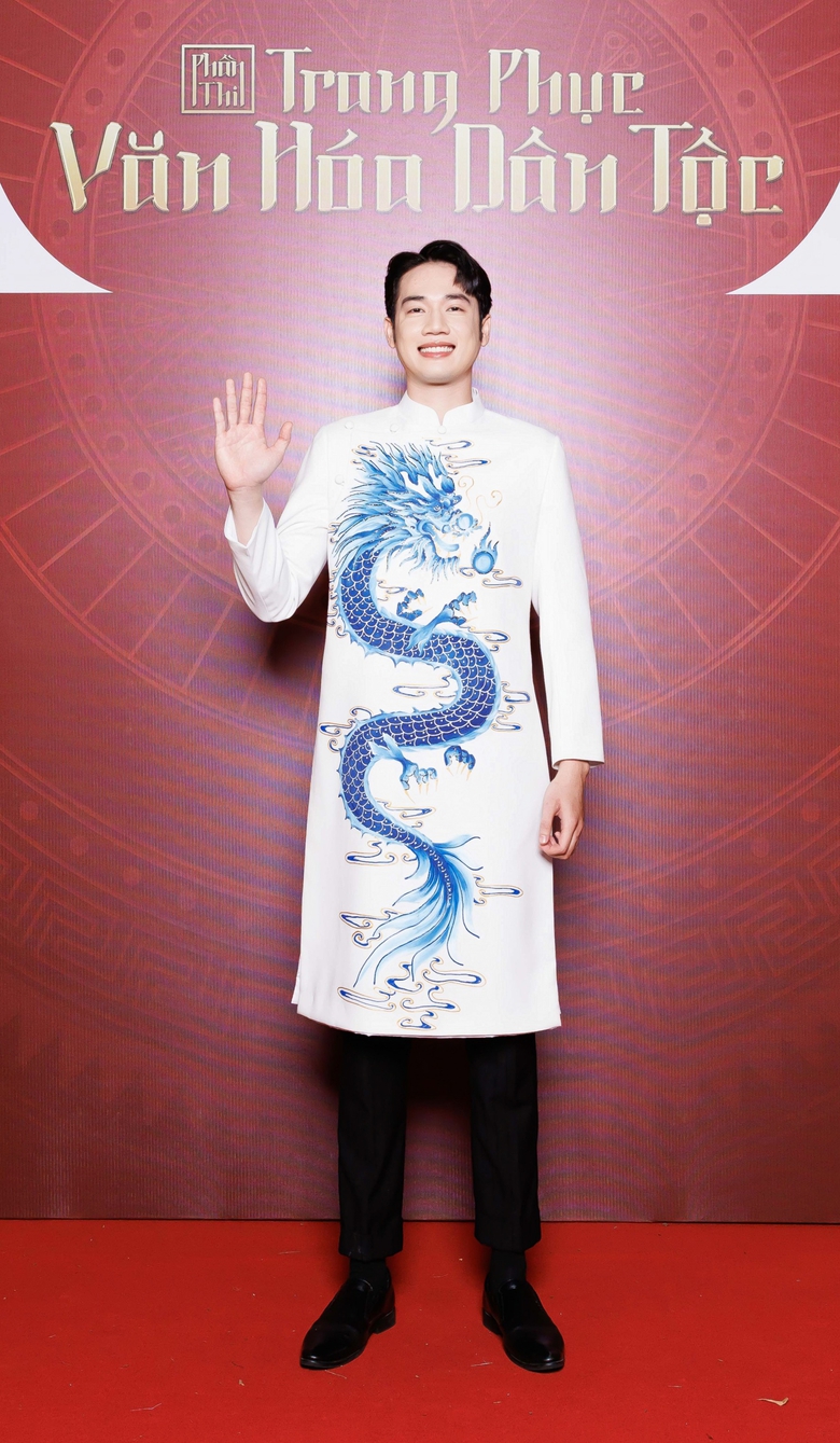 Dàn mỹ nhân thả dáng trên thảm đỏ Hoa hậu Quốc gia Việt Nam 2024- Ảnh 13. Dàn mỹ nhân thả dáng trên thảm đỏ Hoa hậu Quốc gia Việt Nam 2024- Ảnh 13.