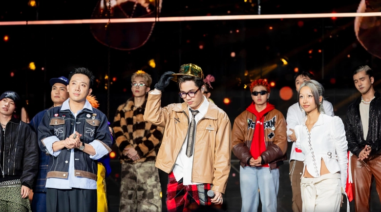 Rap Việt: JustaTee n&oacute;i Hiếu Thứ Hai nhận x&eacute;t kiểu "hoa hậu h&ograve;a vốn"- Ảnh 7.