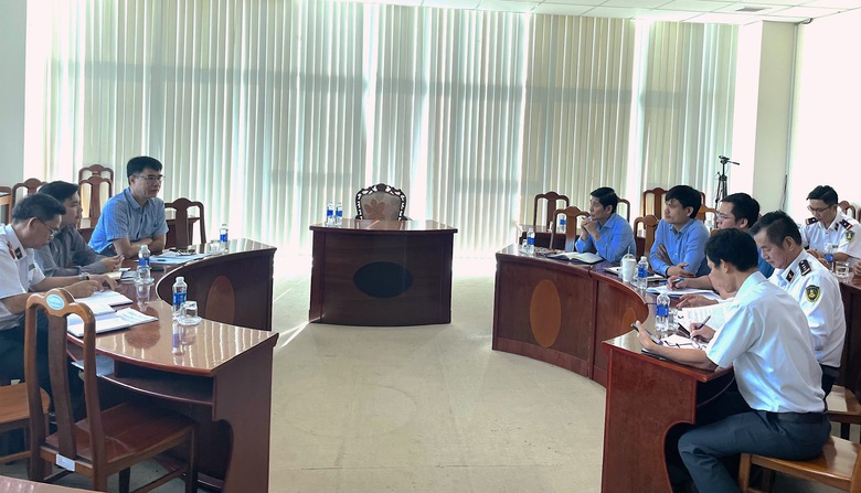 Kiểm tra c&ocirc;ng t&aacute;c t&igrave;m kiếm cứu nạn đường thủy tại nhiều địa phương- Ảnh 2.