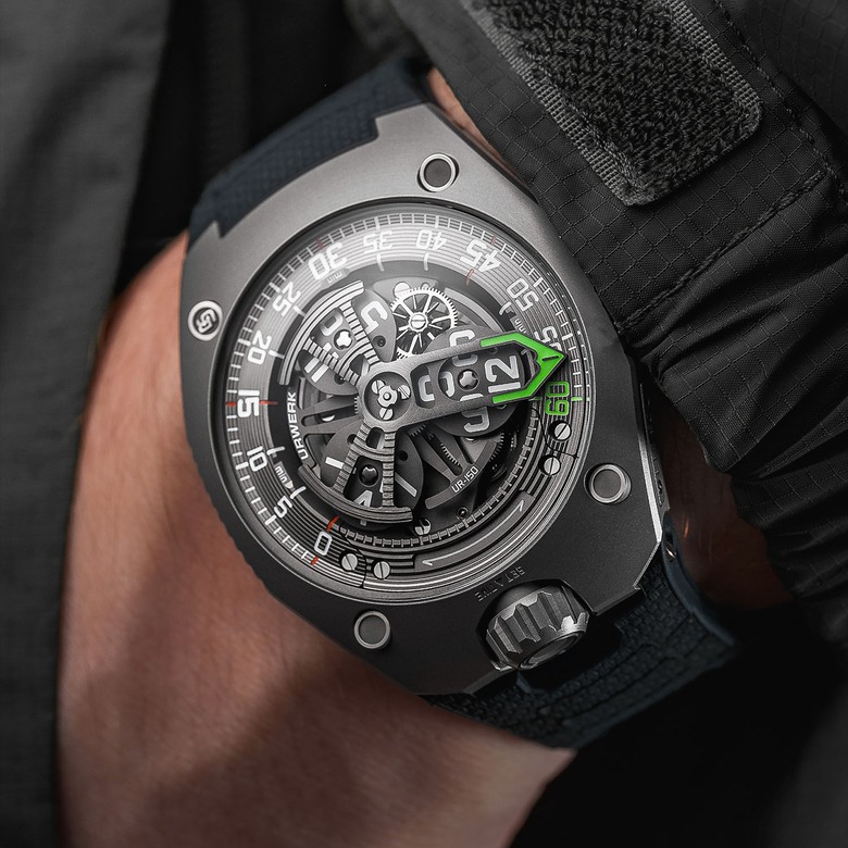 Bất chấp kinh tế suy tho&aacute;i, nước Mỹ vẫn l&agrave; thi&ecirc;n đường cho c&aacute;c thương hiệu đồng hồ xa xỉ- Ảnh 2.