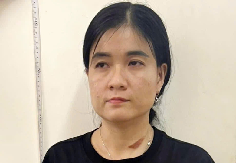 Khởi tố người phụ nữ giết bạn trai bằng xyanua, lao xe xuống vực phi tang thi thể- Ảnh 1.