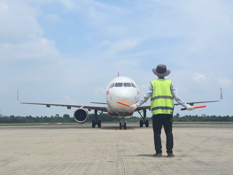 Thủ tướng y&ecirc;u cầu th&aacute;o gỡ vướng mắc, sớm n&acirc;ng cấp s&acirc;n bay Cần Thơ- Ảnh 1.