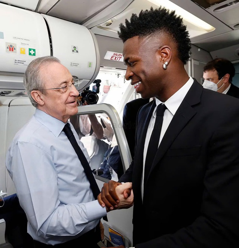 Real Madrid phản ứng g&acirc;y sốc khi Vinicius hụt Quả b&oacute;ng V&agrave;ng 2024- Ảnh 1.