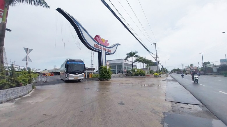 Đồng Th&aacute;p: Nhiều biện ph&aacute;p đảm bảo ATGT trong kinh doanh vận tải đường bộ- Ảnh 1.