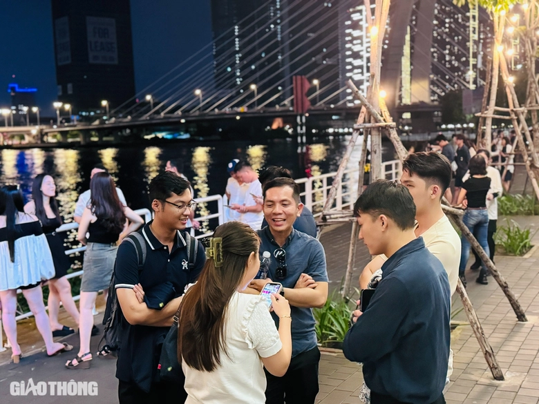 Sắp c&oacute; cầu đi bộ ngh&igrave;n tỷ kết nối quận 1 v&agrave; TP Thủ Đức- Ảnh 3.