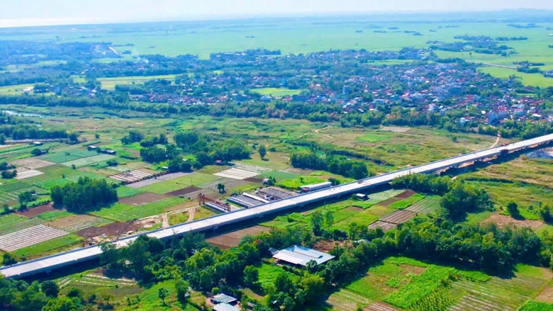 Cầu d&agrave;i nhất cao tốc Ch&iacute; Thạnh - V&acirc;n Phong sẽ ho&agrave;n th&agrave;nh v&agrave;o 30/4/2025- Ảnh 1.