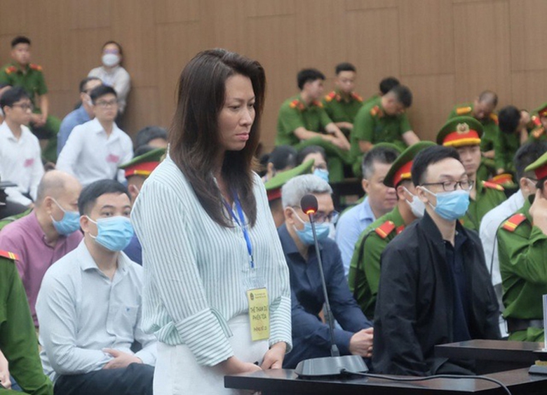 Sai phạm khiến 3 cựu ph&oacute; gi&aacute;m đốc sở vướng lao l&yacute; ở giai đoạn 2 vụ chuyến bay giải cứu- Ảnh 2.