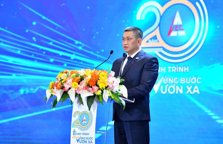VEC chạm tay cột mốc 20 năm ti&ecirc;n phong mở đường cao tốc- Ảnh 5.